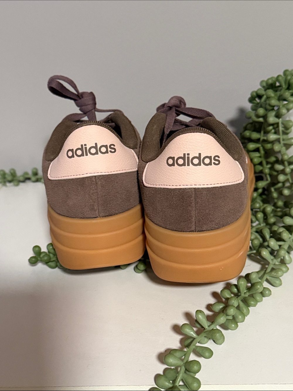 Women's VL Court Bold Sneakers
Platform Shoes - Picture 8 of 8
